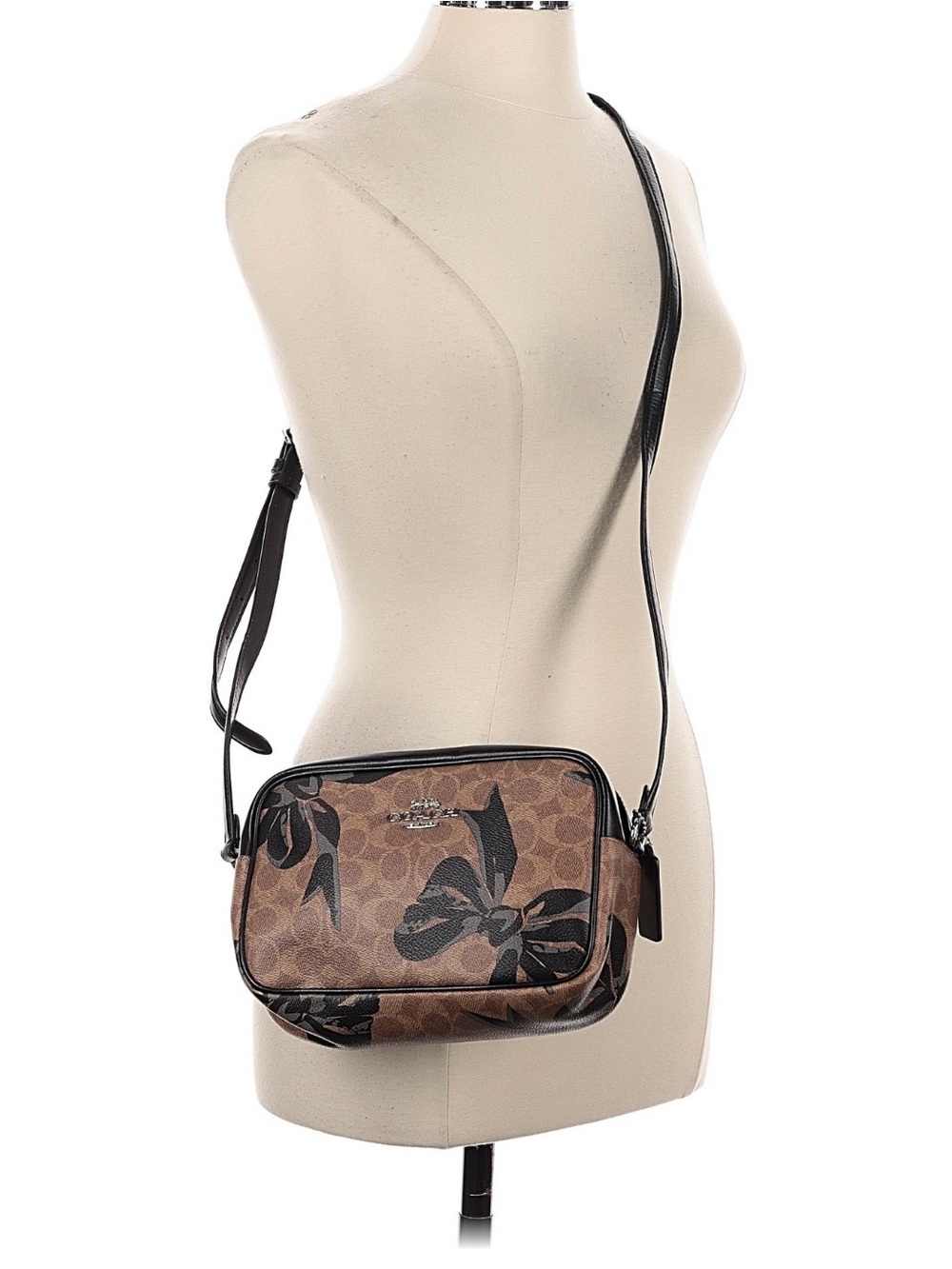 Coach Mini Jamie bow print Camera crossbody  Bag in Signature Canvas
